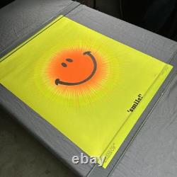 Vintage 1971 SMILE Sunburst BlackLight Poster Synthetic Trips McCully 27x21 NOS