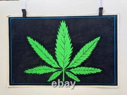 Vintage 1976 Funky Enterprises Blacklight Poster 928 Leaf + 1993 Phillies Blunt