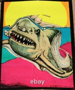 Vintage 1976 Jaws Great White Shark Black Light Felt Dynamic #106 Poster Awesome