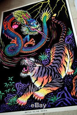 Vintage 1978 Battle To The Death Dragon Vs Tiger Velvet Blacklight Poster New