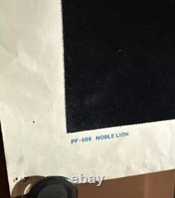 Vintage 1982 Noble Lion Black-Light POSTER #974 AA Graphics Funky Velvet B182