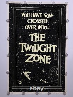Vintage 1989 Twilight Zone Flocked Blacklight Poster CBS Inc PF-197 23 x 35