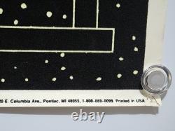 Vintage 1989 Twilight Zone Flocked Blacklight Poster CBS Inc PF-197 23 x 35