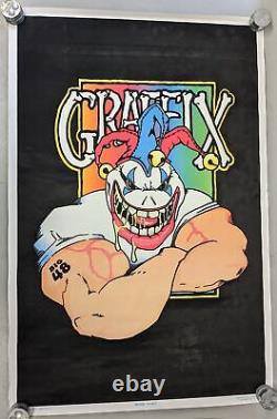 Vintage 1997 Graffix Boxer Clown Big 48 4401 Flocked Black Light 34 x 23 Poster