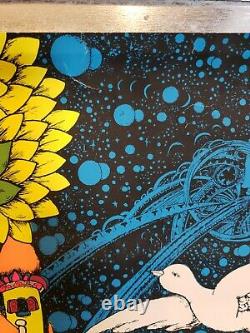 Vintage #630 Across the Universe Bob Brockway BlackLight Psychedelic Poster 1970