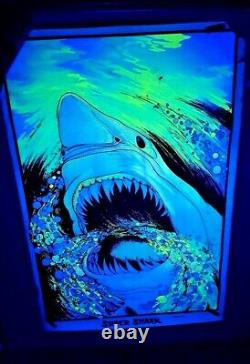 Vintage 70's Flocked Black Light Poster Super Shark Velva Print 1975 Damage