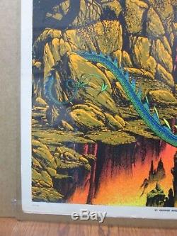 Vintage Black Light Poster 1970's St. George and the dragon Inv#G671