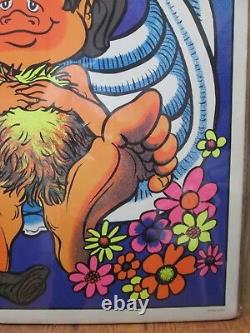Vintage Black Light Poster I can't believe I Ate The Whole Thing 1972 Inv#G2162