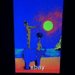 Vintage Blacklight Poster 1972 Zinder Pro Arts 21x33 Mint