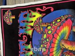 Vintage Eat Me Psychedelic Blacklight Velvet Flocked Poster Funky Enterprises