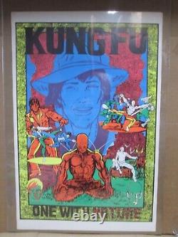 Vintage KUNG FU one with nature Black Light Poster 1973 In#G7610
