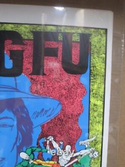 Vintage KUNG FU one with nature Black Light Poster 1973 In#G7610
