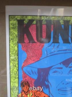 Vintage KUNG FU one with nature Black Light Poster 1973 In#G7616