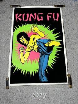 Vintage On Stop Posters Bruce Lee Kung Fu Black Light Poster Flocked 35 x 23