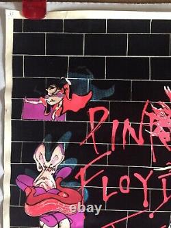 Vintage Original 1994 Pink Floyd The Wall Screamin Heads BlackLight Poster RARE