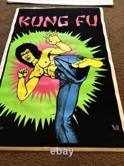 Vintage Original Bruce Lee Kung Fu Blacklight Poster Black Light 23 x 35 Flocked