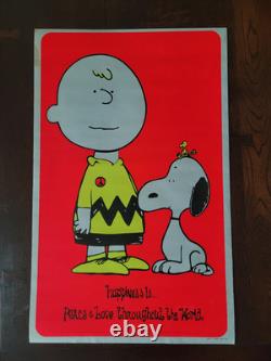 Vintage PEANUTS Charlie Brown Snoopy Woodstock Blacklight Poster 60s 70s VIVID