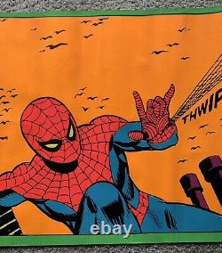 Vintage Spiderman Marvel Third Eye Black Light Poster 4016 Gil Kane Used Damage
