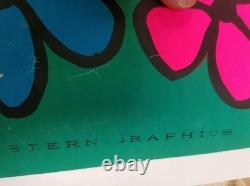 Vintage Stern Graphics Psychedelic Blacklight Poster Hearts Flowers 1960s 23x35