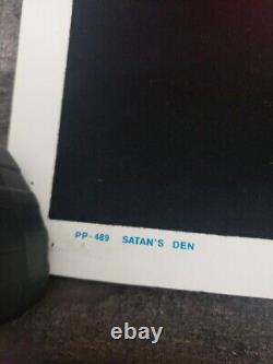Vintage Velva-glow blacklight poster, Satan's Den PP-489 Rare Htf Read Desc