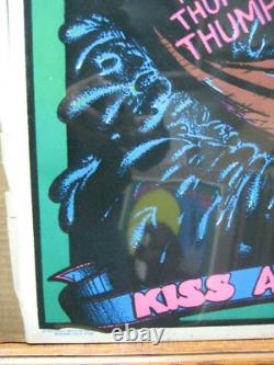 Vintage Velvet Black light Poster 1973 flocked Kiss a Beaver G6039