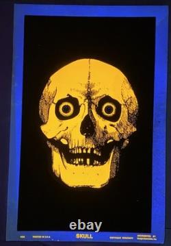 Vtg 1970's Human Skull Black Light Glowing Poster Dargis Associates Inc 3324