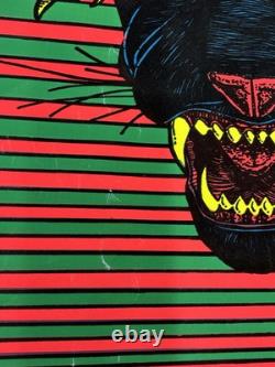 Vtg 1973 Pro Arts Panther Poster Black Light Velvet Flocked, 33 X 21