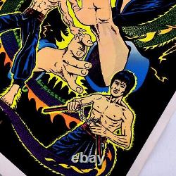 Vtg 1975 Bruce Lee Kung Fu Master Black Light Flocked Velvet Poster Vela-Print