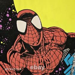 Vtg 1996 Spider-Man Velvet BLACKLIGHT Poster #403 Marvel RARE 23x35 Spider Man