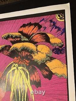 Vtg 70's Black Light Poster Lost Horizons 23x 35 DEADSTOCK 1970 Trippy Rare