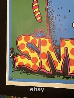 Vtg 70's Black Light Poster SMILE Cheshire Cat 23x 35 DEADSTOCK 1971 Trippy