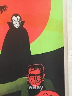 Vtg Blacklight Poster Frankenstein Wolfman Dracula Creature Universal Monsters