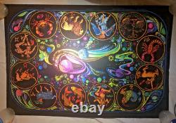 Western Graphics Astrology Zodiac BLACKLIGHT POSTER Rare 70s NEVER HUNG