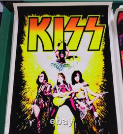 #kiss/ Yellow 23 X 35 (flocked) Black Light Poster